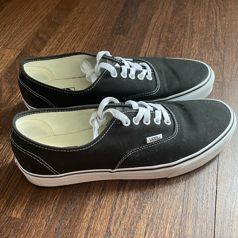 Vans Authentic - image 1